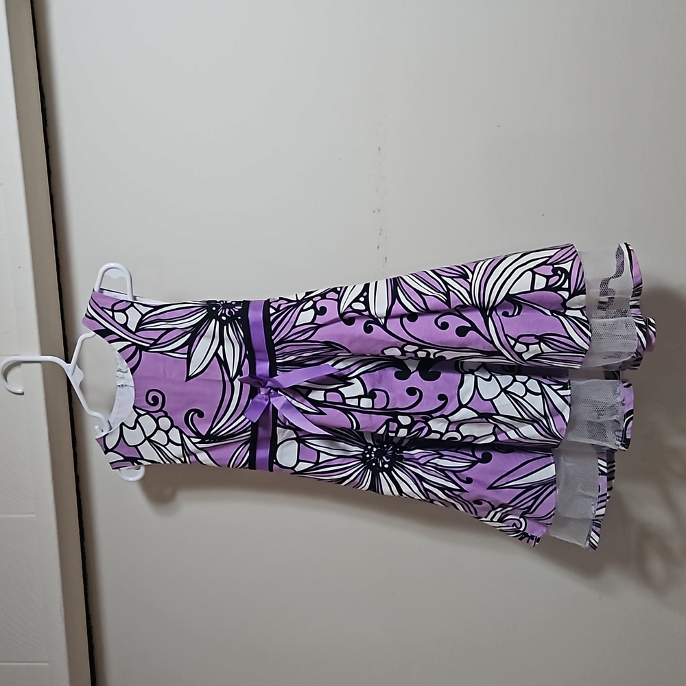 Rare Editions lavender/black/white floral dress